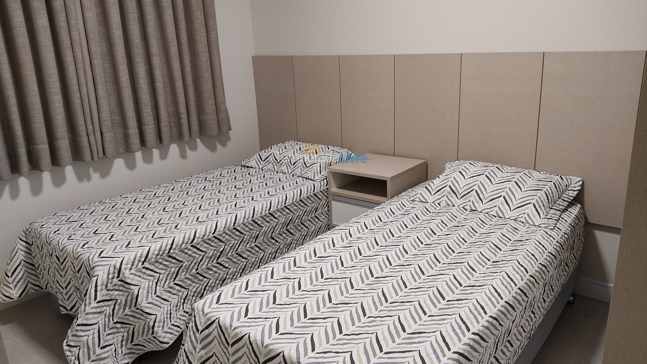 Apartment for vacation rental in Governador Celso Ramos (Praia de Palmas)