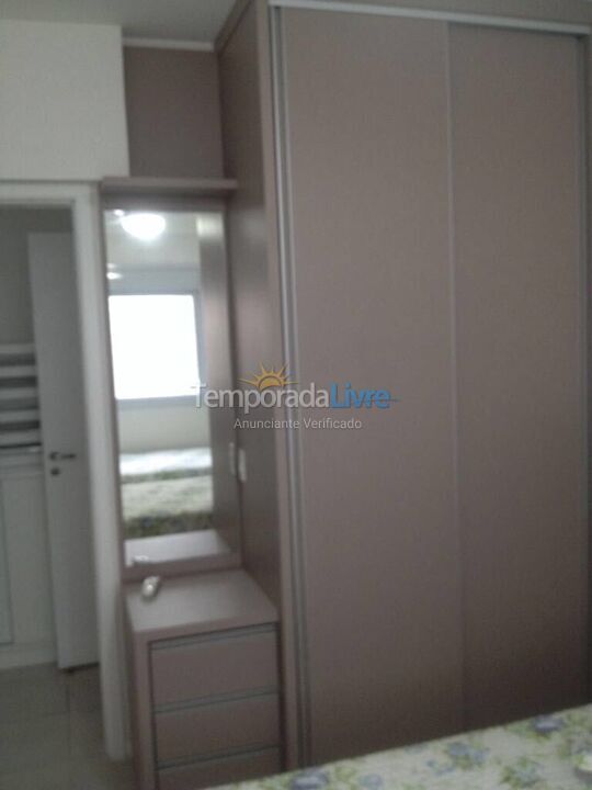 Apartamento para alquiler de vacaciones em Guarujá (Pitangueiras)