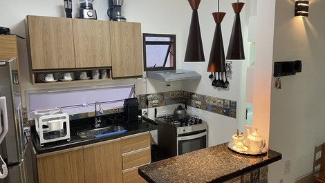 Utensílios domesticos, cozinha americana completa 