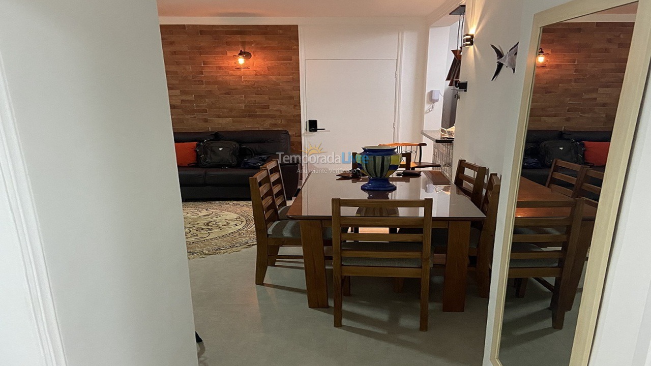 Apartment for vacation rental in Guarujá (Enseada)