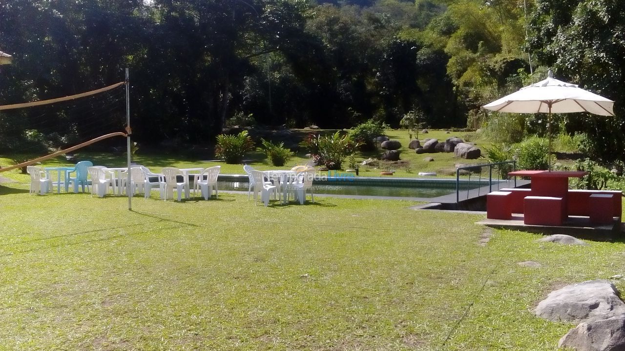 Granja para alquiler de vacaciones em Guapimirim (Estrada do Imperador)