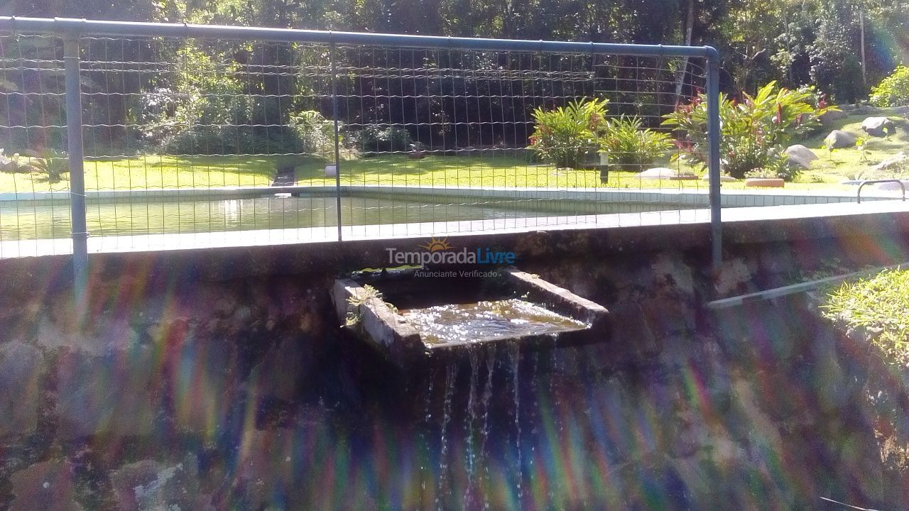 Granja para alquiler de vacaciones em Guapimirim (Estrada do Imperador)