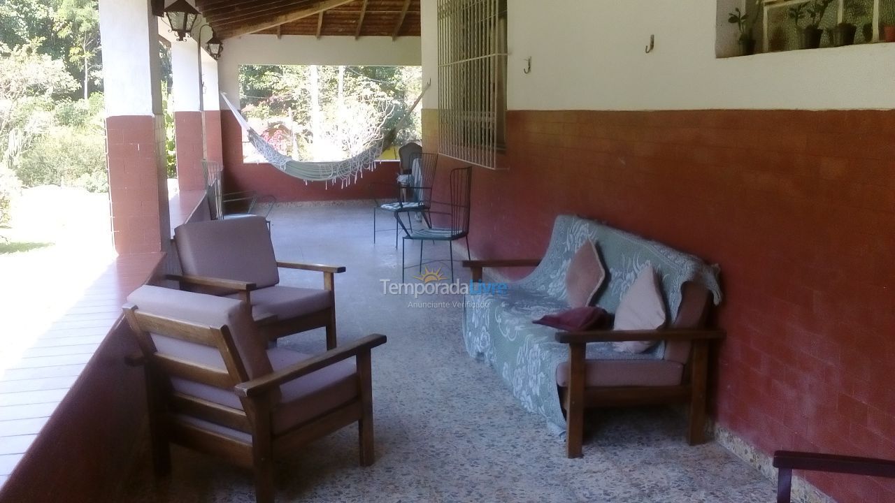 Granja para alquiler de vacaciones em Guapimirim (Estrada do Imperador)