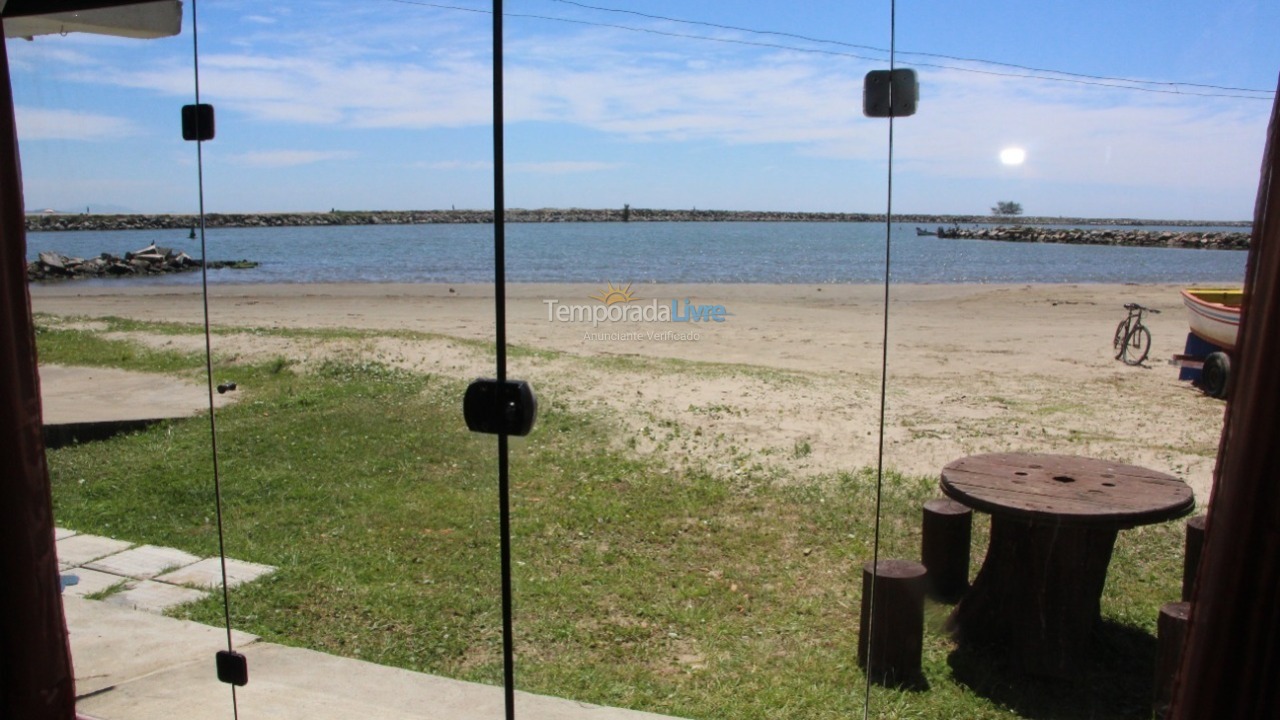 Casa para alquiler de vacaciones em Laguna (Ponta da Barra)
