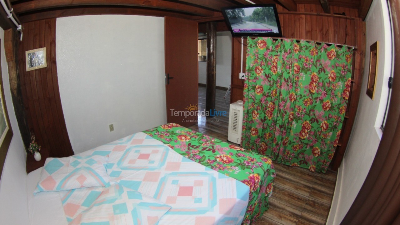 Casa para alquiler de vacaciones em Laguna (Ponta da Barra)