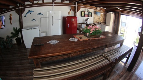 Casa de Playa Frente al Mar – Laguna / SC – ¡Lugar encantador!