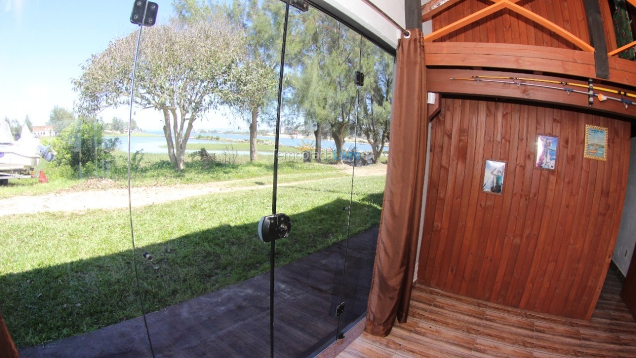 Casa para alquiler de vacaciones em Laguna (Ponta da Barra)