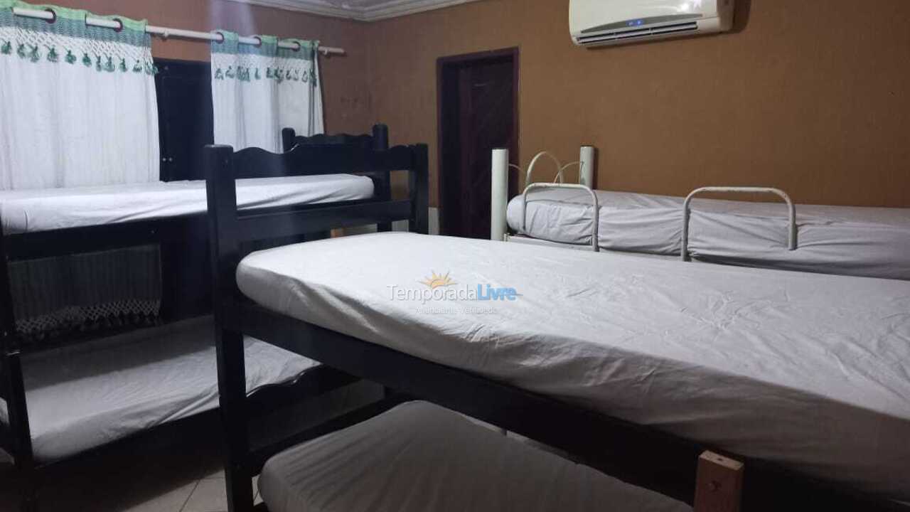 Casa para alquiler de vacaciones em Fortaleza (Parque Leblon)