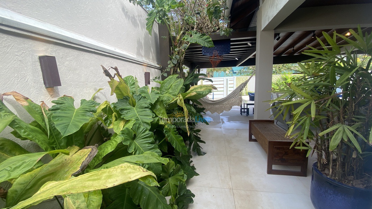 Casa para aluguel de temporada em Bertioga (Riviera de São Lourenço)