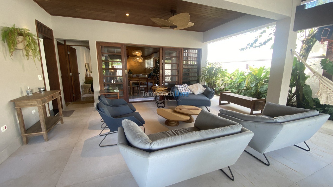 Casa para aluguel de temporada em Bertioga (Riviera de São Lourenço)