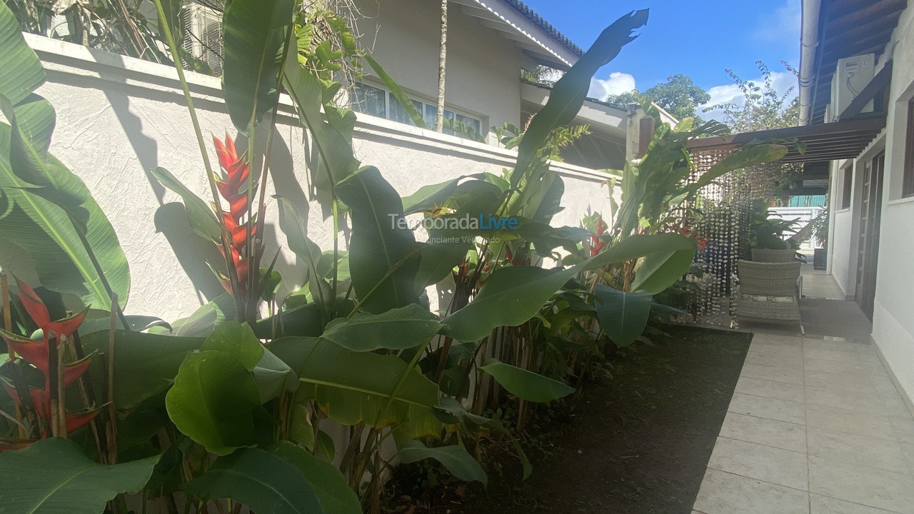 Casa para aluguel de temporada em Bertioga (Riviera de São Lourenço)