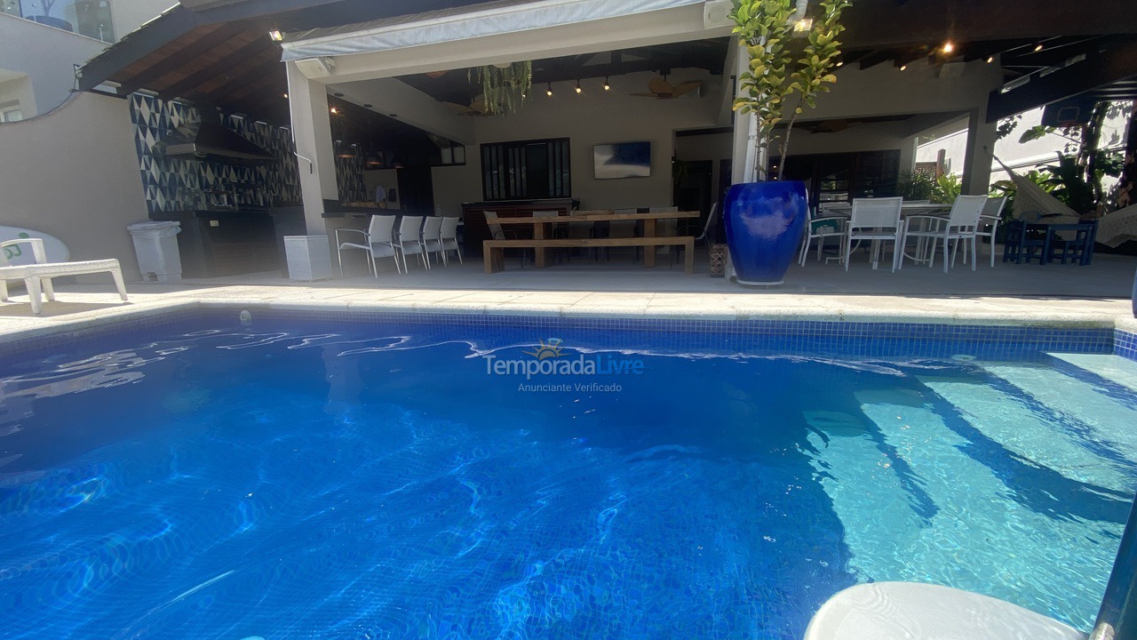 Casa para aluguel de temporada em Bertioga (Riviera de São Lourenço)