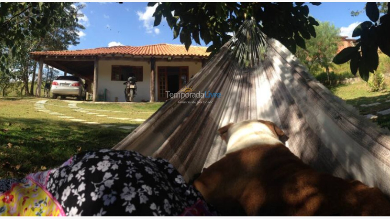 Ranch for vacation rental in Sarapuí (Bairro Floresta)