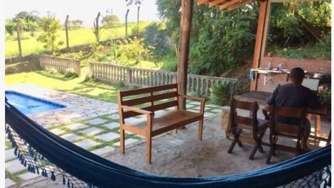 Farm with pool close to SP, WI-FI