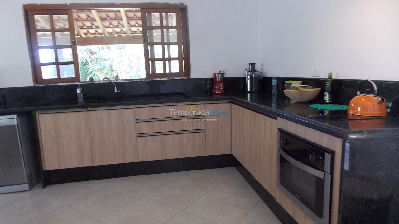 Ranch for vacation rental in Sarapuí (Bairro Floresta)