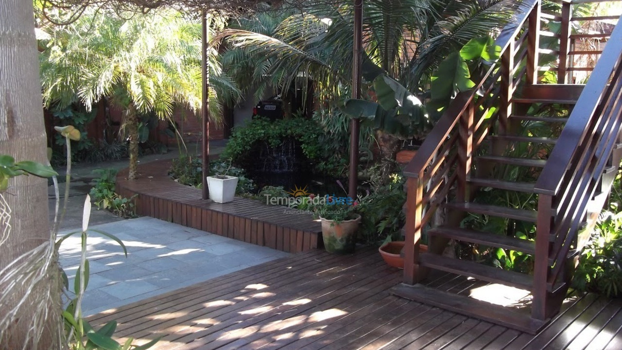 House for vacation rental in Imbituba (Praia da Vila)