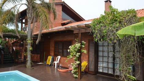 Exclusive house Frene al Mar in Imbituba 15 meters from la playa.