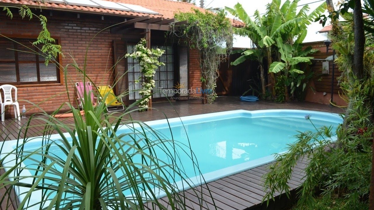 House for vacation rental in Imbituba (Praia da Vila)