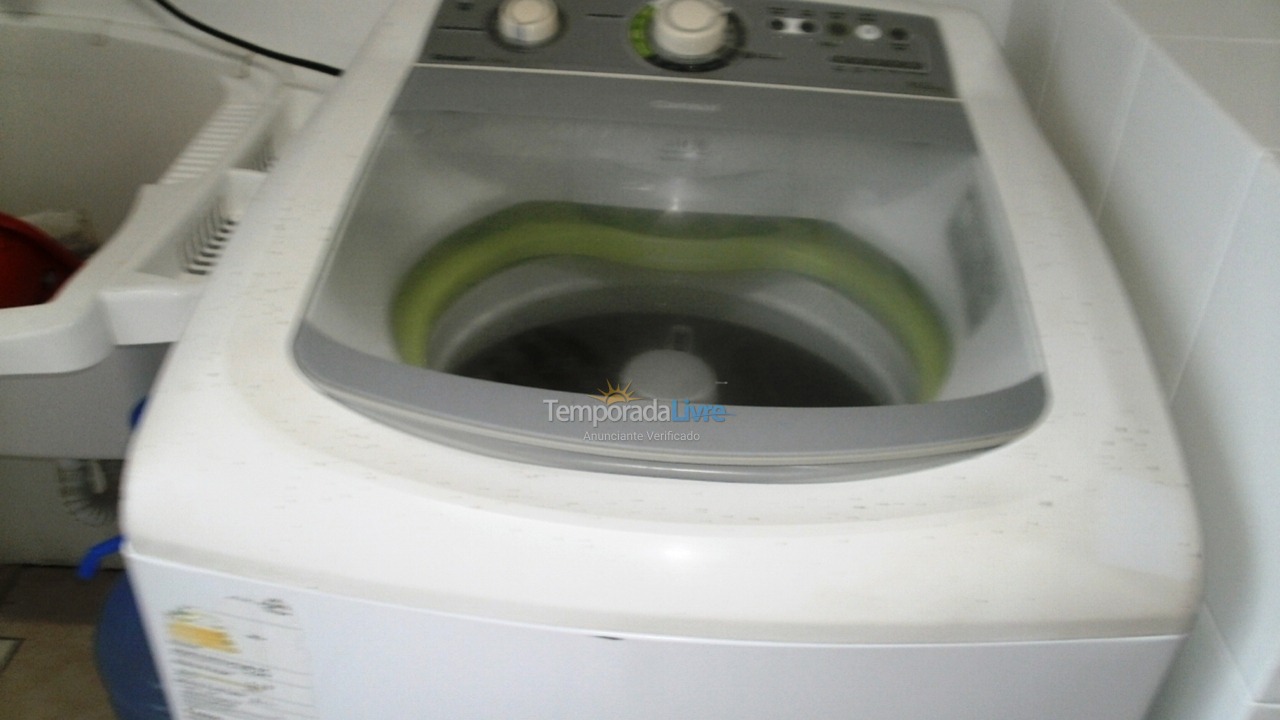 Apartamento para aluguel de temporada em Itapema (Meia Praia)