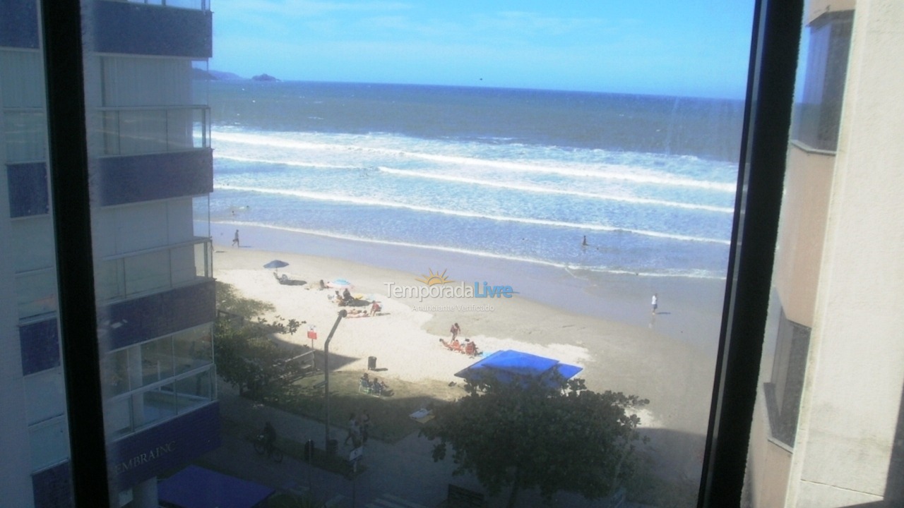 Apartamento para aluguel de temporada em Itapema (Meia Praia)