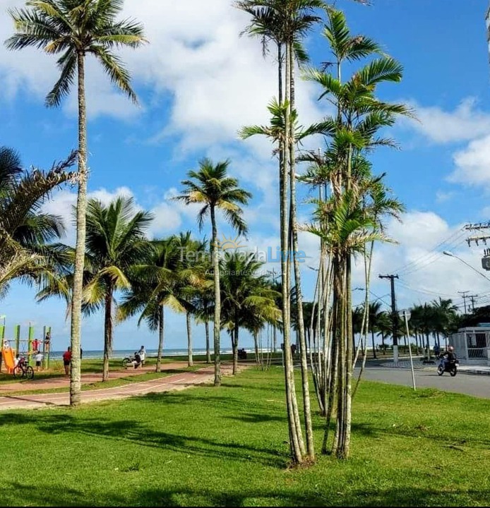 Casa para aluguel de temporada em Praia Grande (Praia do Caiçara)