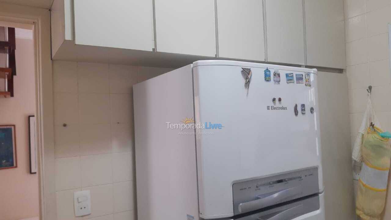 Casa para aluguel de temporada em Ubatuba (Enseada)