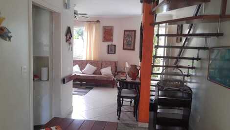 CTO088 Casa condominio fechado com piscina.