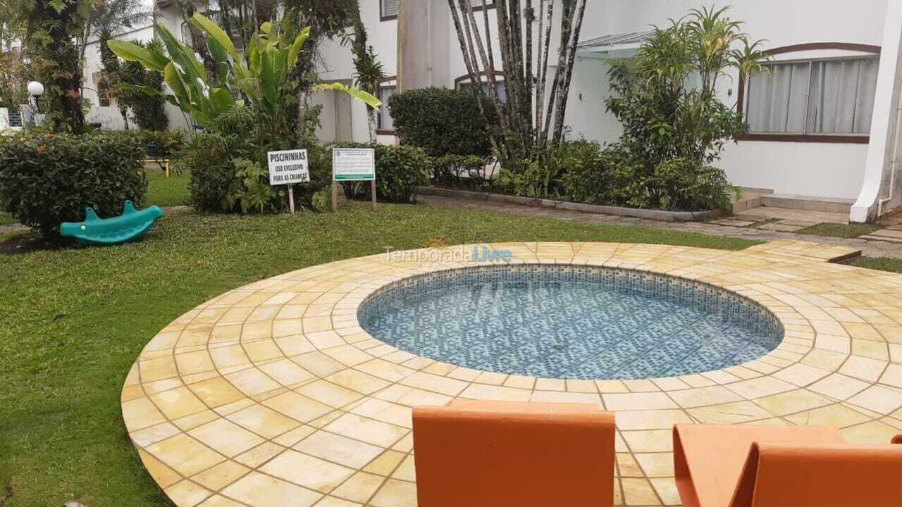 Casa para aluguel de temporada em Ubatuba (Enseada)