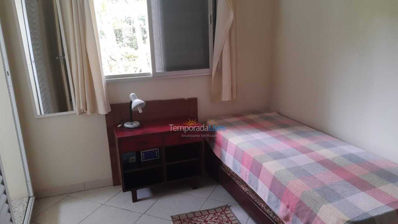 Casa para aluguel de temporada em Ubatuba (Enseada)