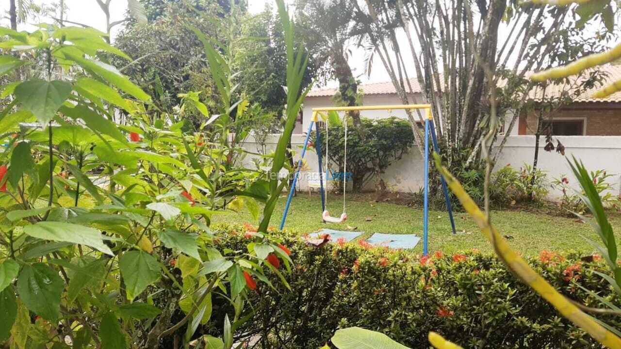 Casa para aluguel de temporada em Ubatuba (Enseada)