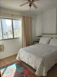 Quarto  principal com ar e tv