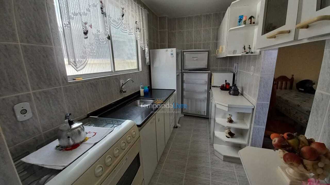 Apartamento para alquiler de vacaciones em Itapema (Meia Praia)