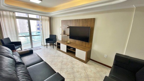 Ed. Mariluz: 3 suites // Balcón // Quadra Mar