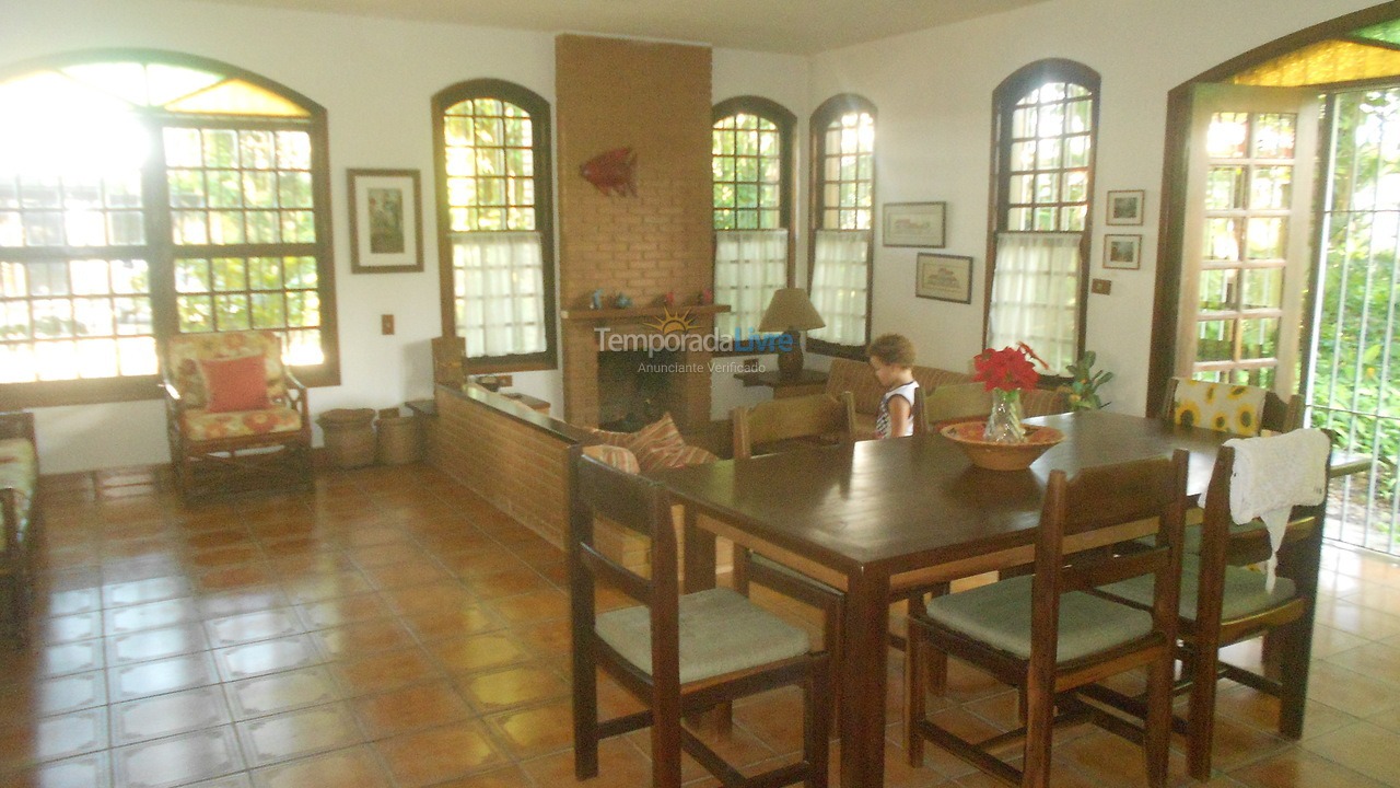 House for vacation rental in Caraguatatuba (Martim de Sá)