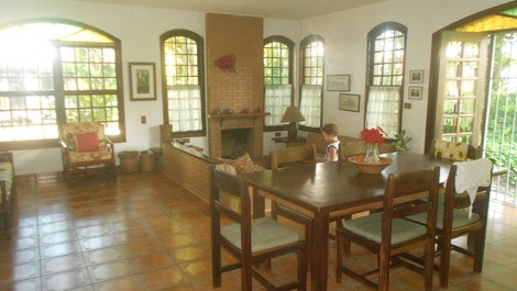 Martim de Sá house with 4 bedrooms, swimming pool on the sand