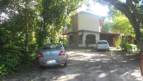 Martim de Sá house with 4 bedrooms, swimming pool on the sand