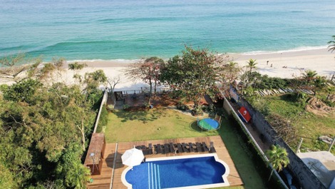 CASA ALTO PADRÃO PÉ NA AREIA