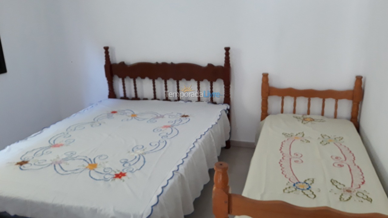 Casa para alquiler de vacaciones em Ubatuba (Praia das Toninhas)