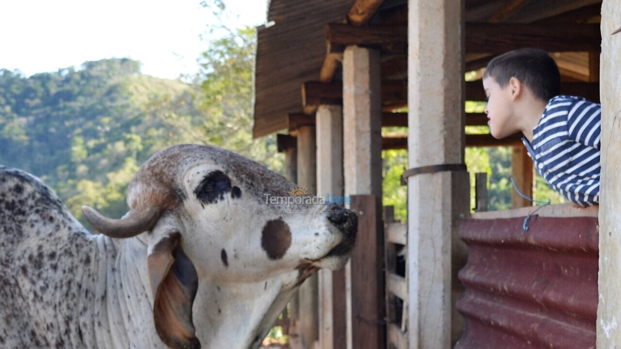 Chácara / sítio para aluguel de temporada em Guararema (Itapeti)