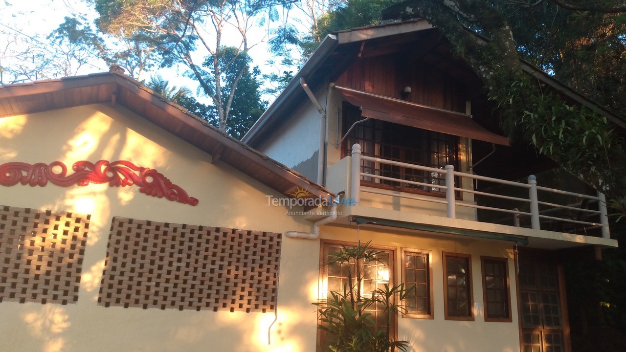 Casa para alquiler de vacaciones em Ubatuba (Santa Rita)
