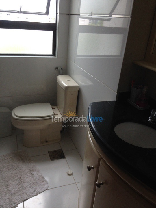 Apartamento para aluguel de temporada em Torres (Centro)