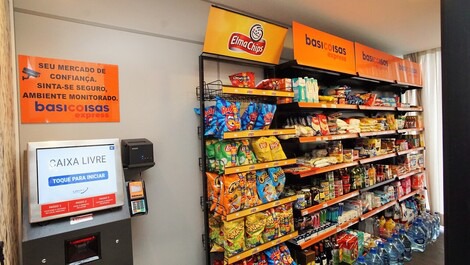 3 dormitorios en la mejor zona inglesa! Condominio con piscina