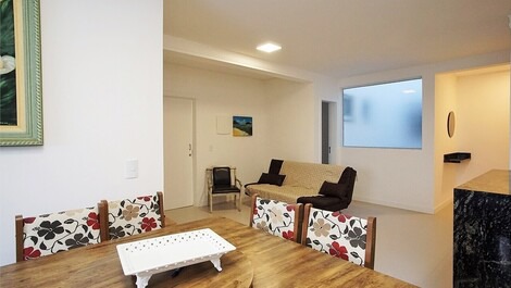 3 dormitorios en la mejor zona inglesa! Condominio con piscina