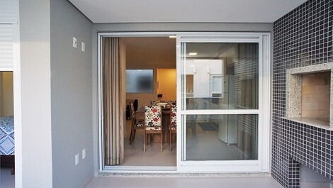 3 dormitorios en la mejor zona inglesa! Condominio con piscina