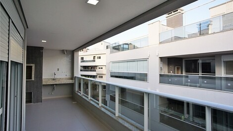 3 dormitorios en la mejor zona inglesa! Condominio con piscina