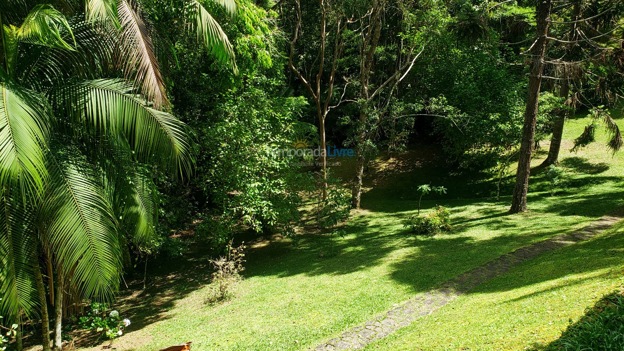 Granja para alquiler de vacaciones em Juquitiba (Plena Natureza Com Wifi Jogos Linda área de Churrasco)