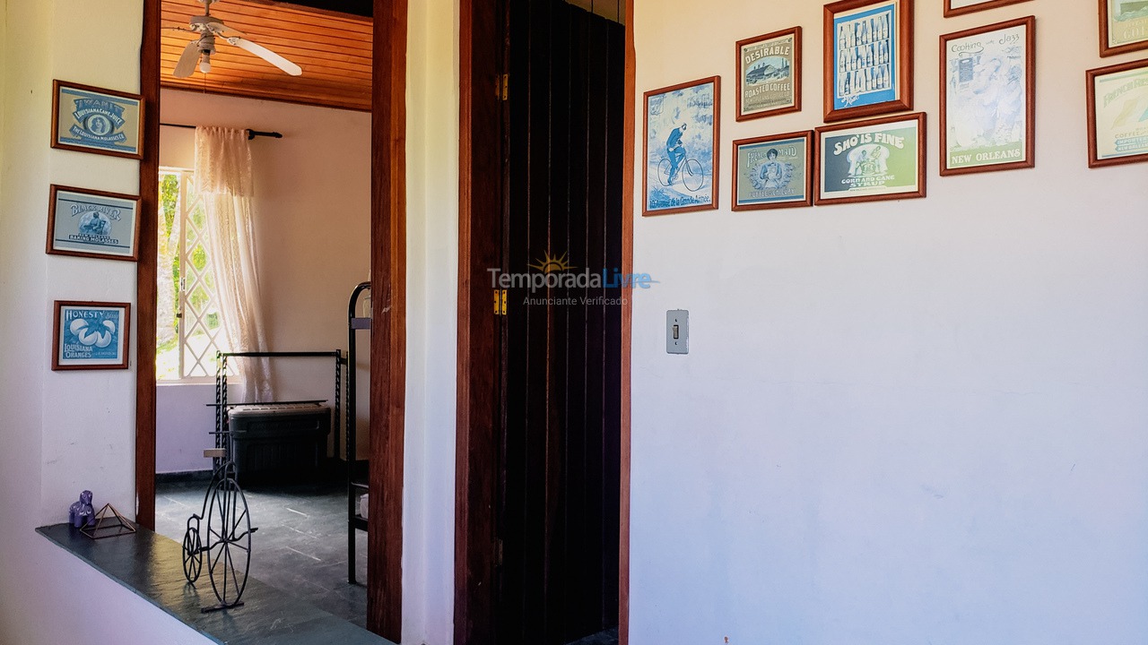 Granja para alquiler de vacaciones em Juquitiba (Plena Natureza Com Wifi Jogos Linda área de Churrasco)