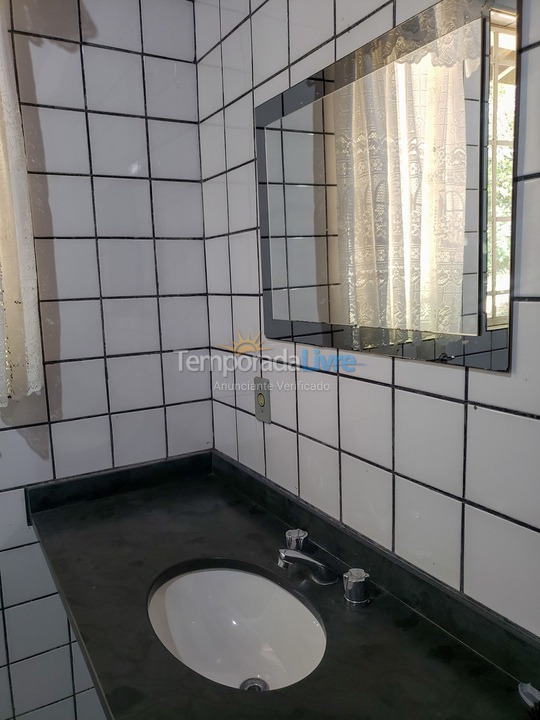 Granja para alquiler de vacaciones em Juquitiba (Plena Natureza Com Wifi Jogos Linda área de Churrasco)