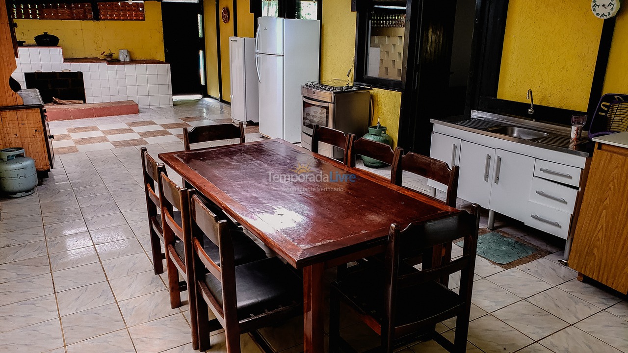 Ranch for vacation rental in Juquitiba (800 Mts da Rodovia Locamos Até 40 Adultos)