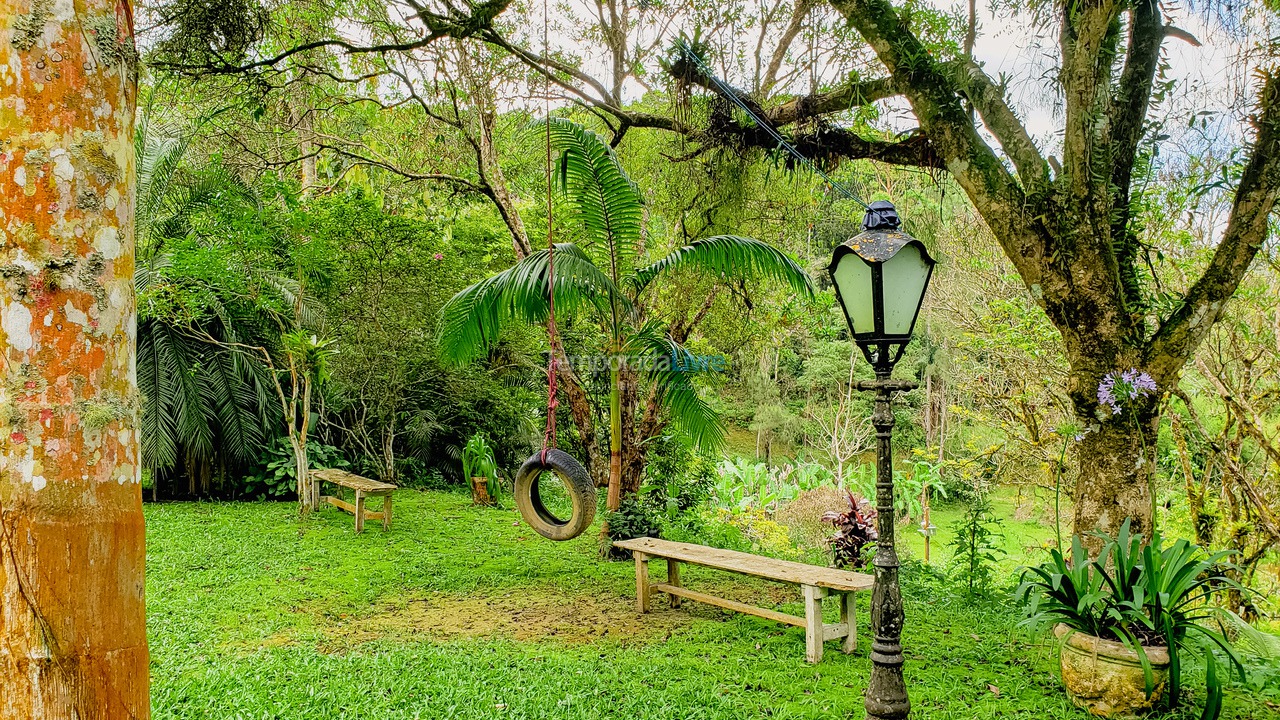 Ranch for vacation rental in Juquitiba (800 Mts da Rodovia Locamos Até 40 Adultos)